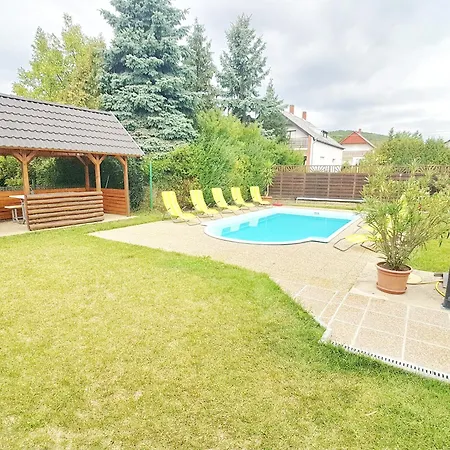 Apartment Aniko Nr 7 *