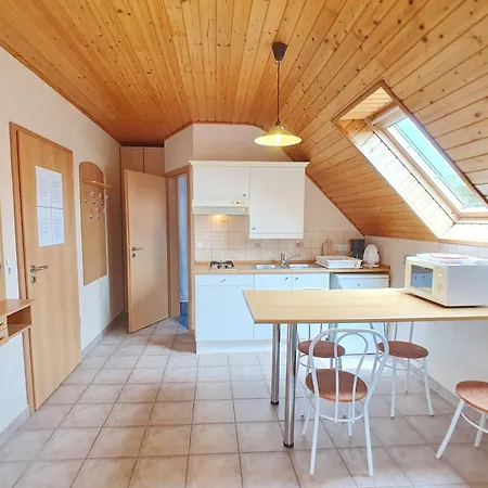 Apartment Aniko Nr 7 Vonyarcvashegy