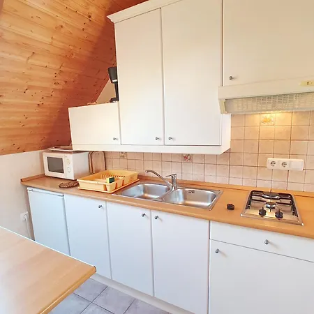 Apartment Aniko Nr 7 *
