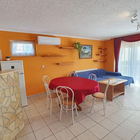 Aniko Nr 7 Apartment Vonyarcvashegy