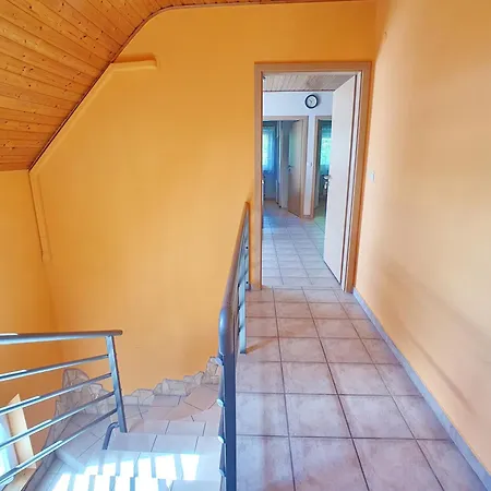 Apartment Aniko Nr 7 *
