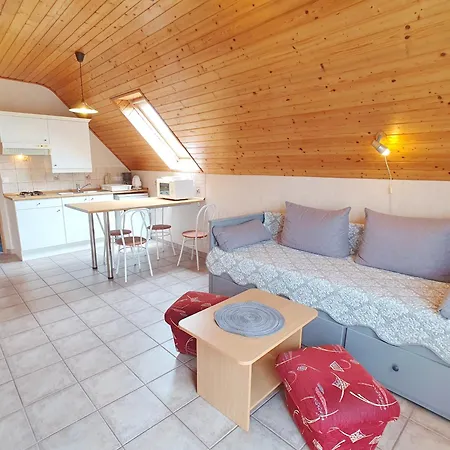 Aniko Nr 7 Apartment Vonyarcvashegy